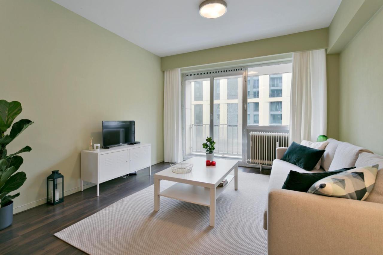Studio In City Center With Terrace, Netflix - Wifi แอนต์เวิร์ป ภายนอก รูปภาพ